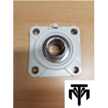 Supporto Plastica UCF 206 PLT